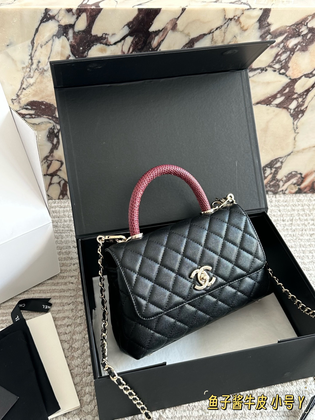 Elegant Pebbled Leather Top Handle Handbag