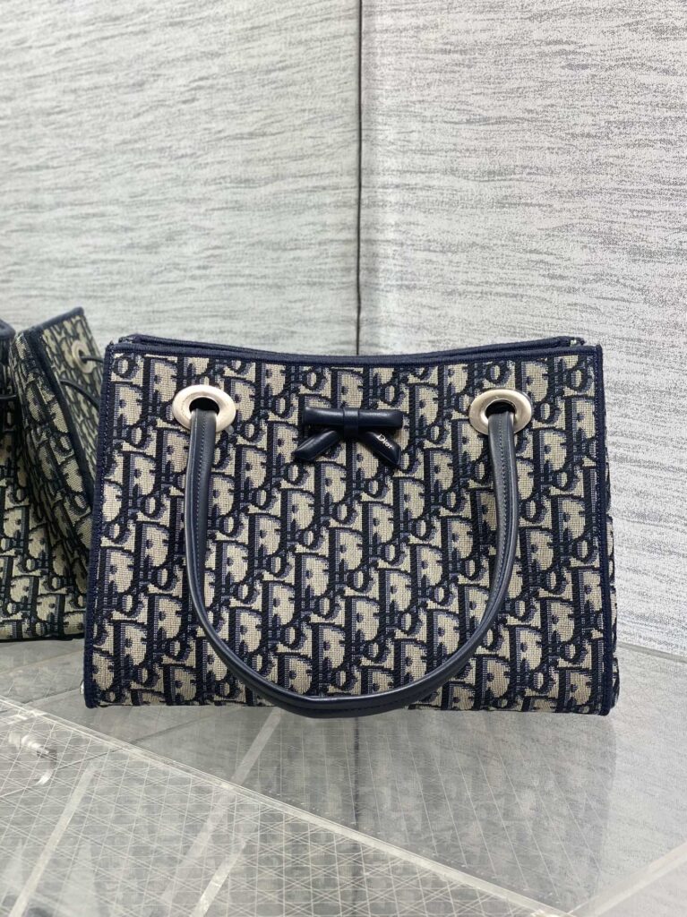 Monogram Canvas Bow Tote Bag USA