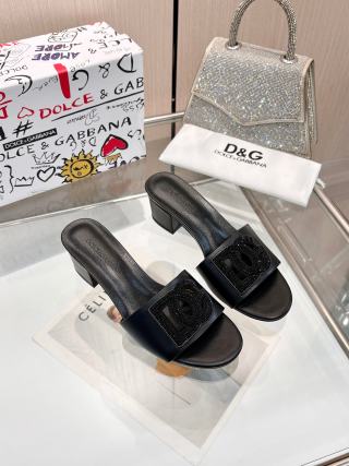 Luxury Women's Black Leather Low Heel Sandals