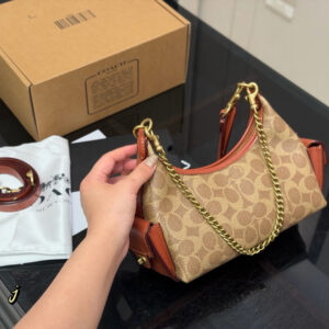 Juliette shoulder bag,