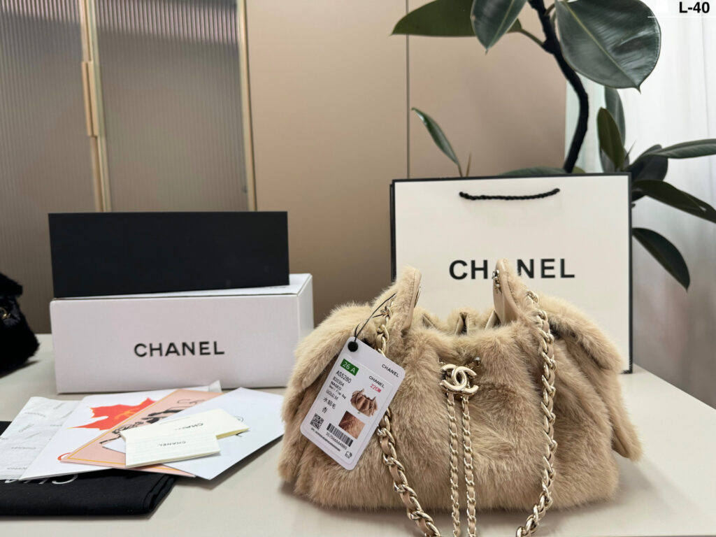 Leopard fuzzy drawstring bucket bag for women