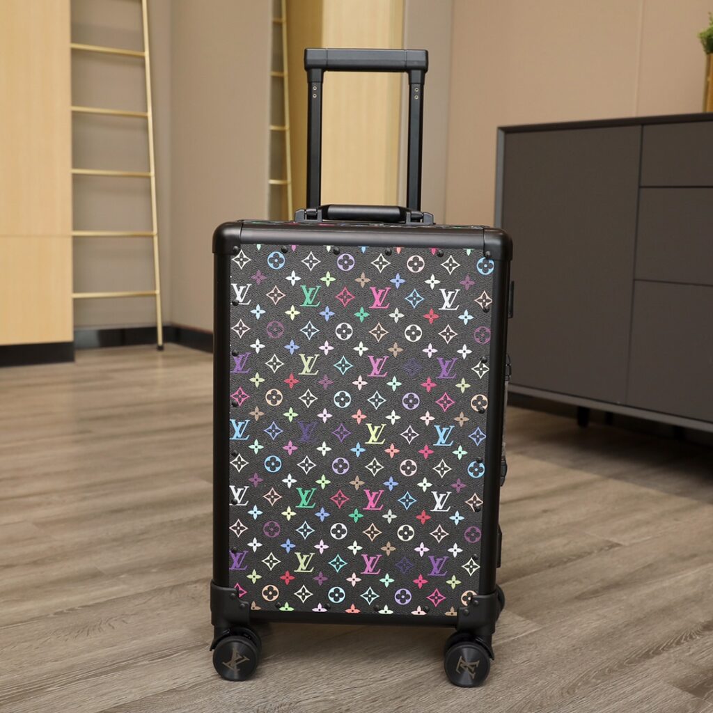Luxury-Inspired Rolling Luggage