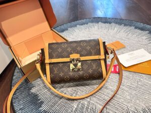 Monogram Speedy 30