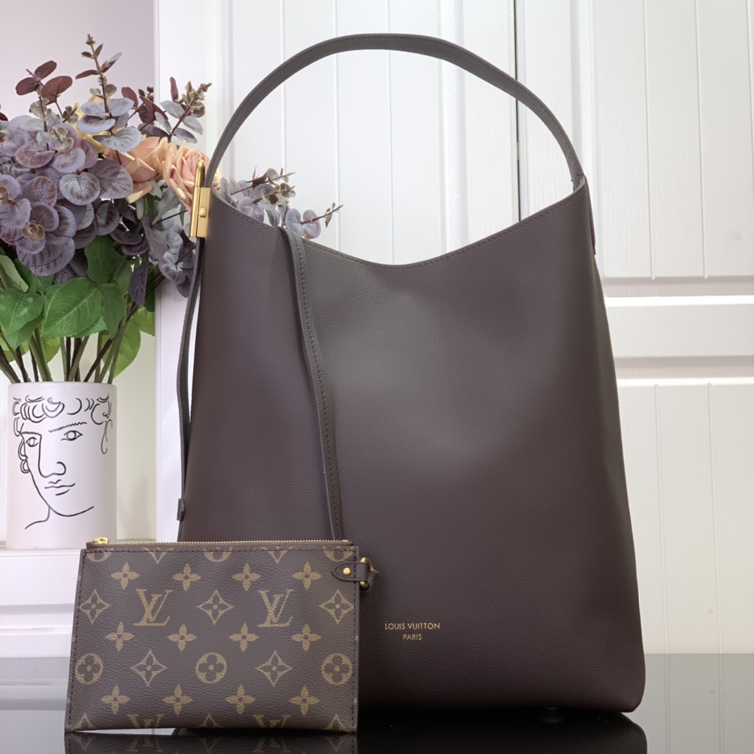 Low Key Hobo Medium Bag