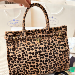 Women’s Cow Print Tote rep Bag