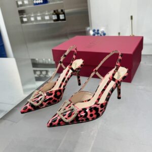 women’s rep V-buckle crystal leather heels