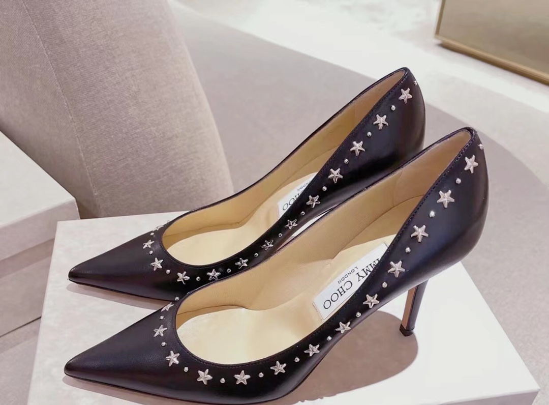black high heelsleather shoes